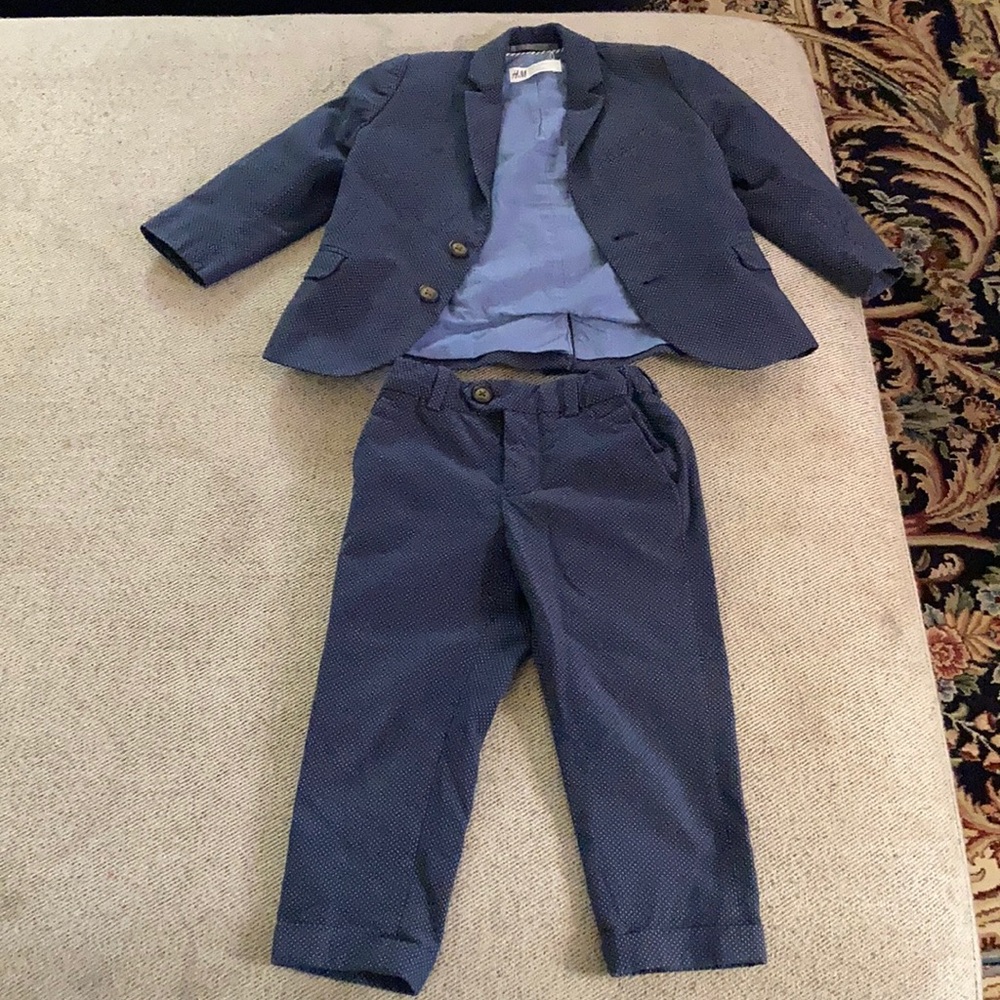 Toddler size 3 navy blue suit